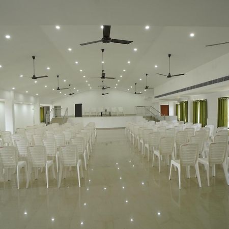 Sn Rooms Perumpāvūr Dış mekan fotoğraf