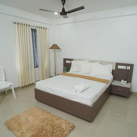 Sn Rooms Perumpāvūr Dış mekan fotoğraf