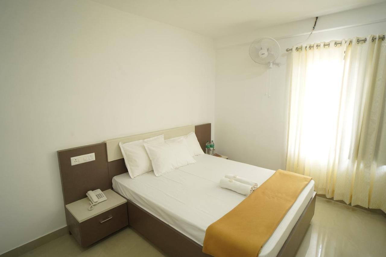 Sn Rooms Perumpāvūr Dış mekan fotoğraf