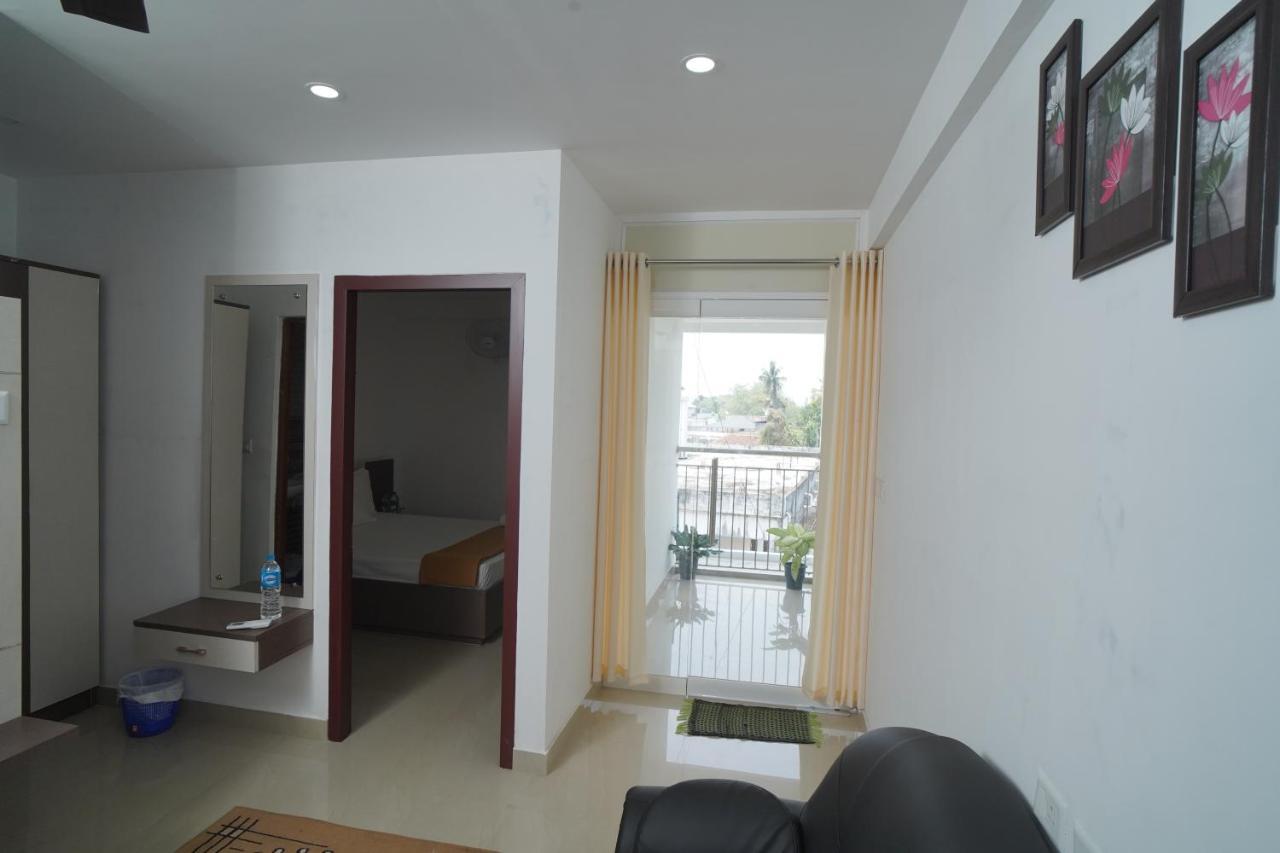 Sn Rooms Perumpāvūr Dış mekan fotoğraf